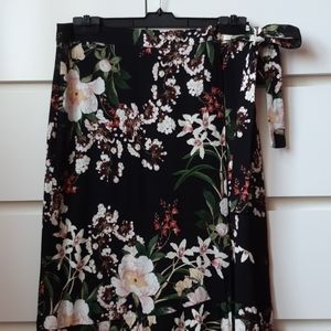 ZARA Floral Print Midi Wrap Skirt